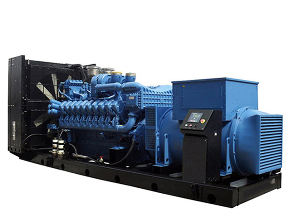 1120kw奔馳柴油發(fā)電機(jī)